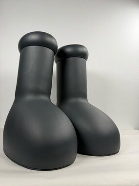 MSCHF Big Red Boots In Black Size 8 US (41EU) MSCHF010-B Astro Boy Cartoon Boots